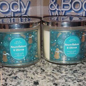 2 NWT BATH & BODY WORKS SNOWFLAKES & CITRUS 3 wick CANDLES DISCONTINUED ITEMS